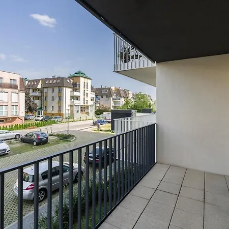 Family 62m - Sowia With Garage & Balcony By Renters