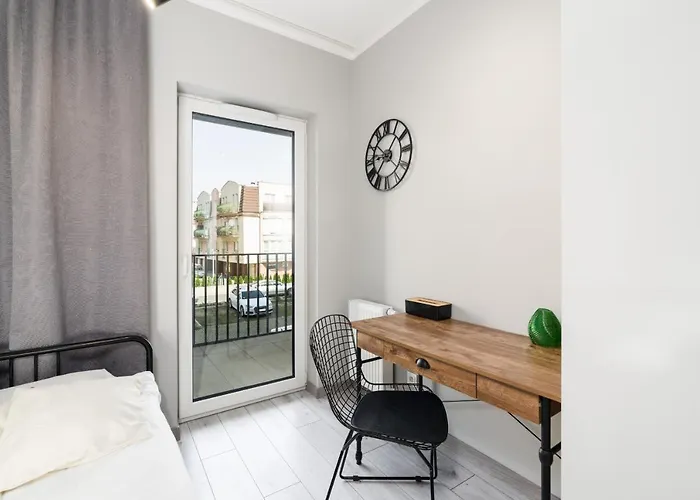 Family 62m - Sowia With Garage & Balcony By Renters * بوزنان