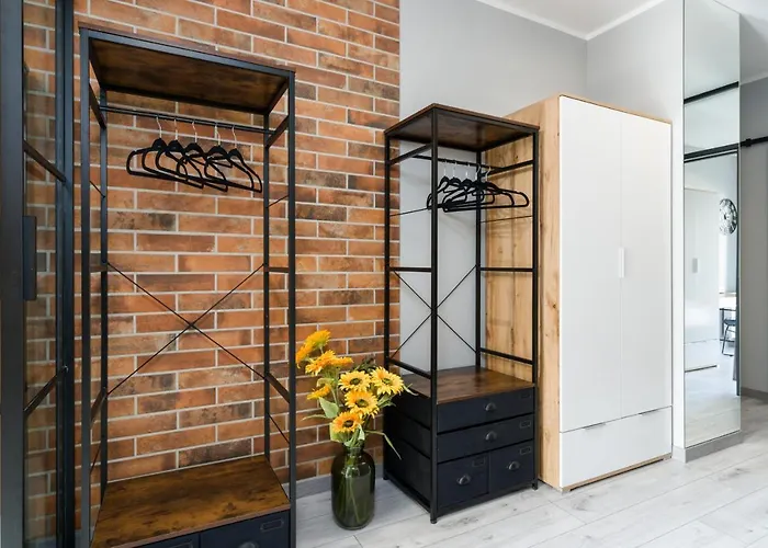 Family 62m - Sowia With Garage & Balcony By Renters Apartamento Poznan