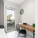 Family 62m - Sowia With Garage & Balcony By Renters * Poznań