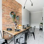 Family 62m - Sowia With Garage & Balcony By Renters Apartman Poznań