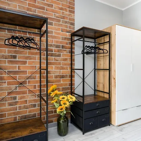 Family 62m - Sowia With Garage & Balcony By Renters Apartment Posen