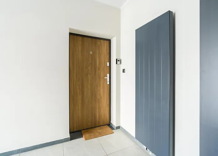 Family 62m - Sowia With Garage & Balcony By Renters Apartment